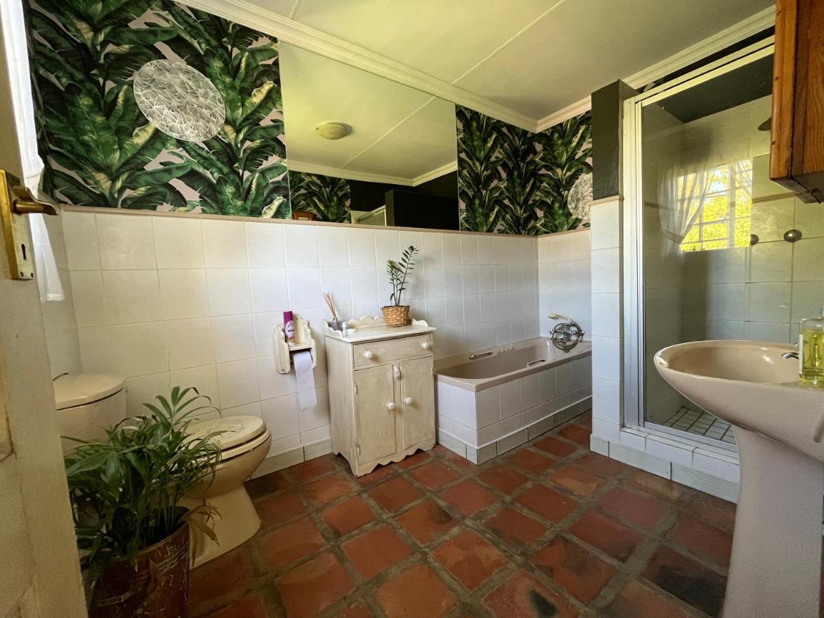 The Gallery Lounge Potchefstroom Exterior foto